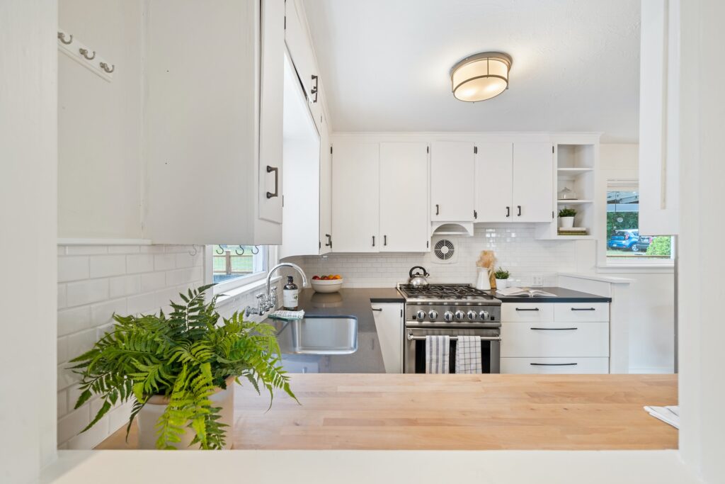 l-shaped kitchen layout idea