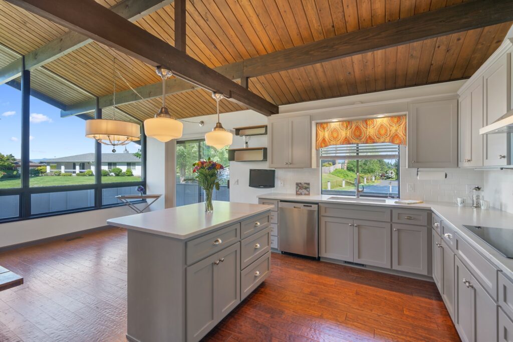 using kitchen layout design